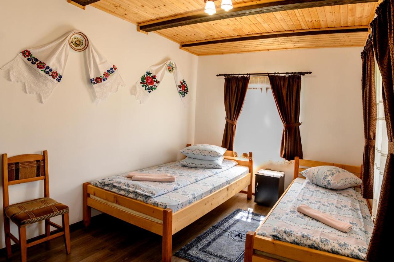 Casa Cupcea Villa Budeşti Екстериор снимка