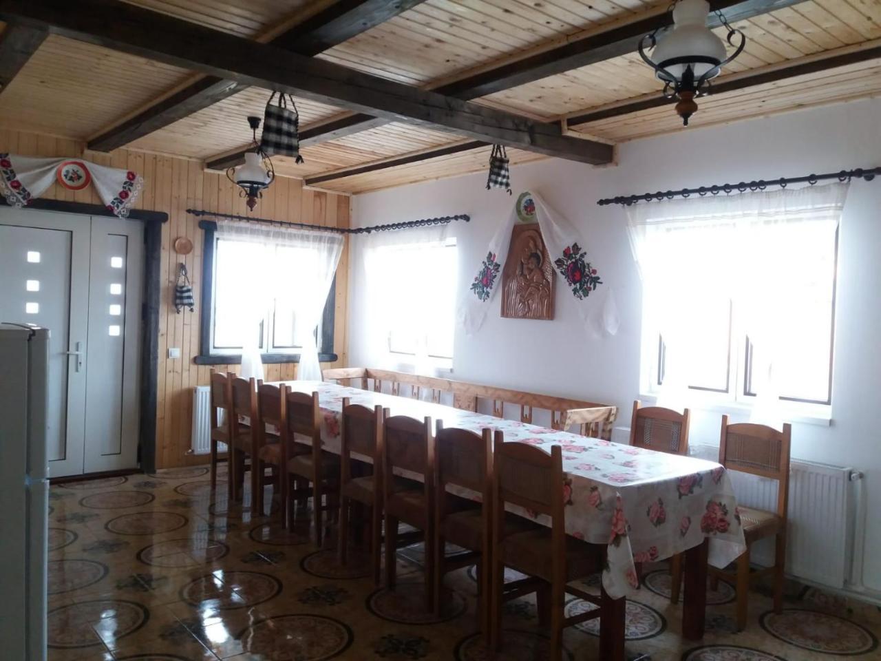 Casa Cupcea Villa Budeşti Екстериор снимка